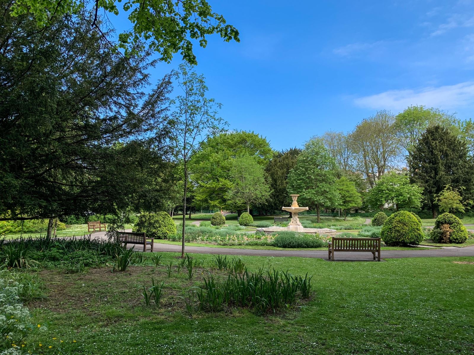 Best picnic spots in Cheltenham - Sandford park